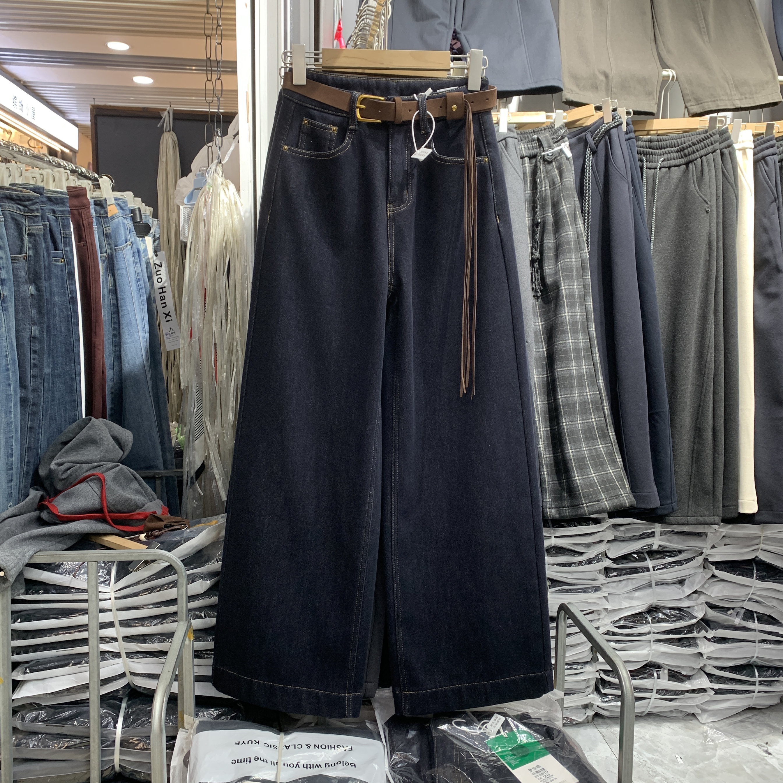 梦佳瑶7387高腰弹力加绒加厚阔腿牛仔裤女2025冬韩版显瘦直筒长裤