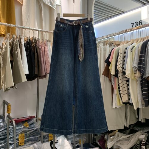CGZ潮公主66200欧货秋高腰显瘦弹力不贴腿喇叭裤女直筒喇叭牛仔裤