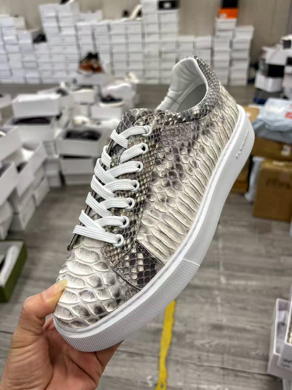 进口原花色蛇皮休闲板鞋手工定制喜马拉雅蛇皮XL大底轻盈透气男鞋