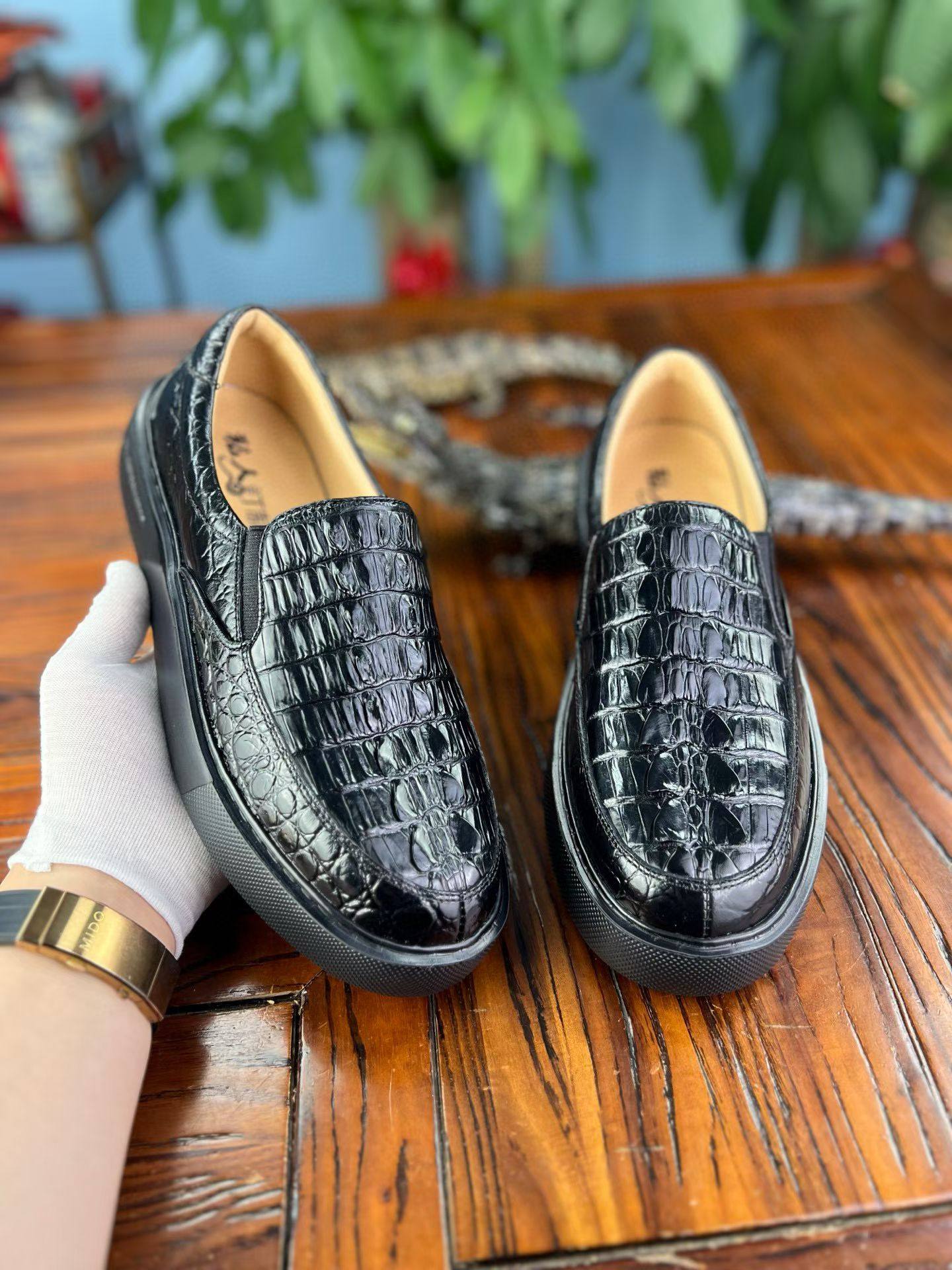 鳄鱼尾鳍乐福鞋稀有皮男士豆豆鞋黑色XL大底一脚蹬轻奢百搭皮鞋男,流行男鞋,乐福鞋（豆豆鞋）,淘宝优惠券,粉丝福利购,淘宝优惠卷