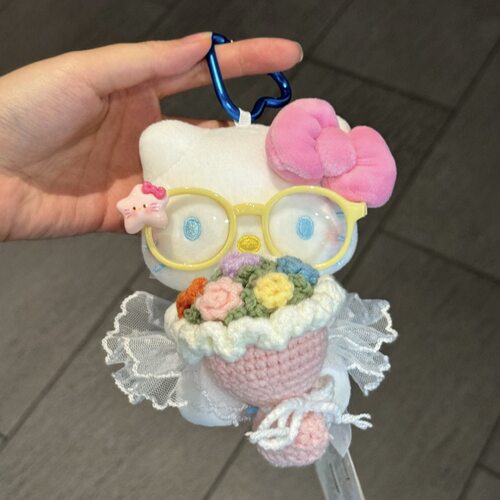 日本正版捧花纱裙凯蒂猫