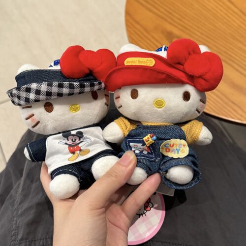 日本正版可爱淘气包HelloKitty凯蒂猫包包挂件卡通毛绒玩偶钥匙扣
