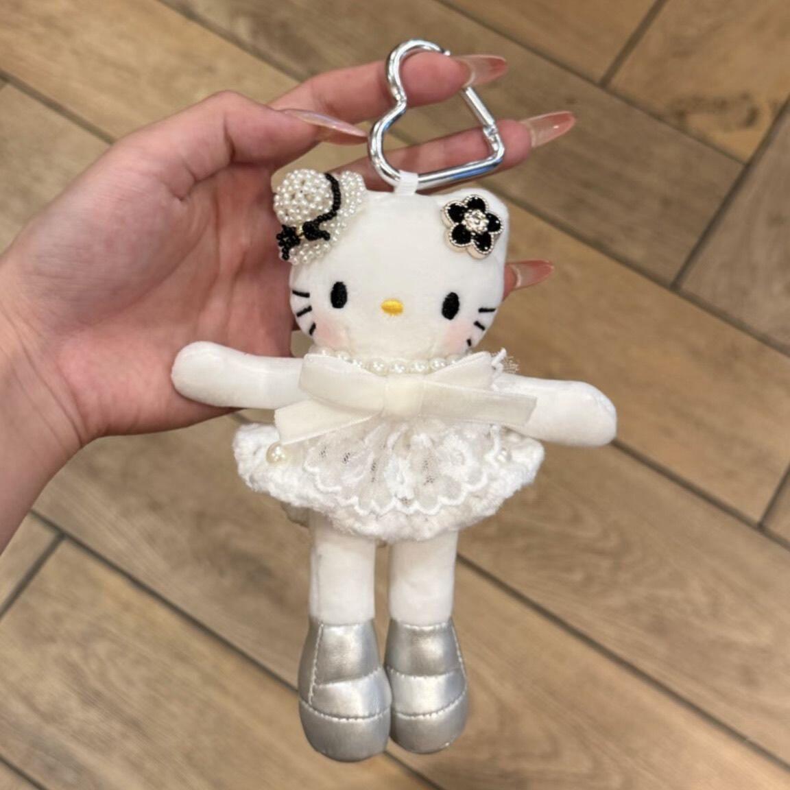 日本正品长腿Kitty猫包挂