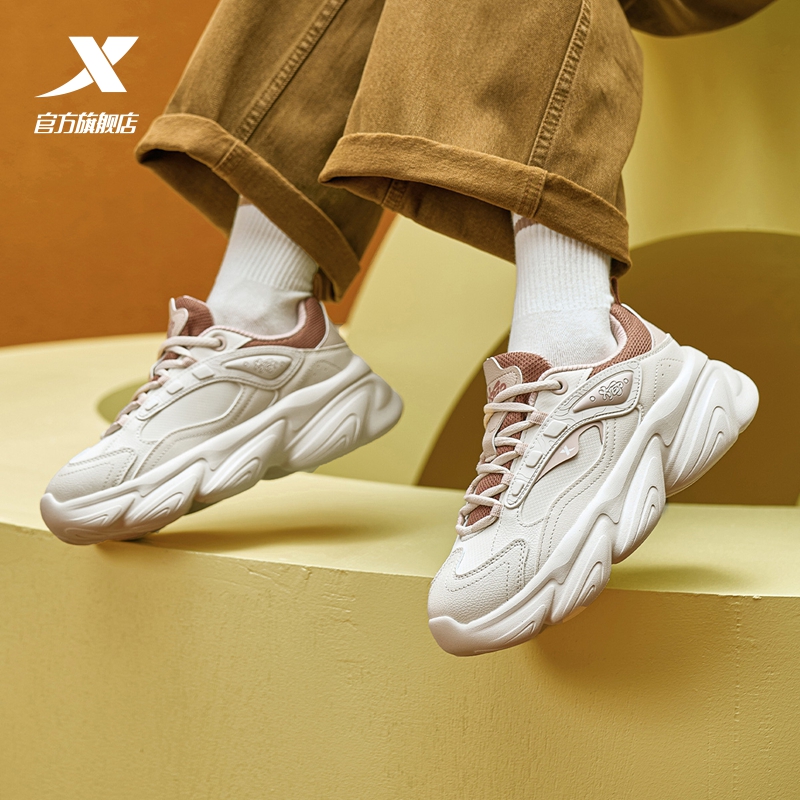 特步蛋卷鞋女鞋2025新款冬季厚底增高百搭休闲鞋老爹鞋轻便运动鞋