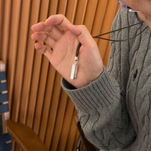 吊坠足银 《实心小银章》气质百搭个性简约项链