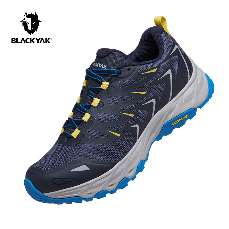 blackyak/布来亚克 男女通用透气舒适户外徒步鞋运动鞋sjx825
