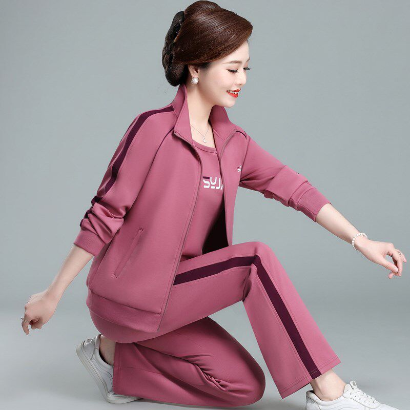 乔丹妈妈运动套装女春秋季洋气中老年运动服跑步休闲服卫衣三件套