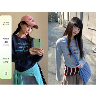 CCKOK2026早春韩系通勤穿搭 磨毛撞色字母印花正肩内搭长袖T恤女