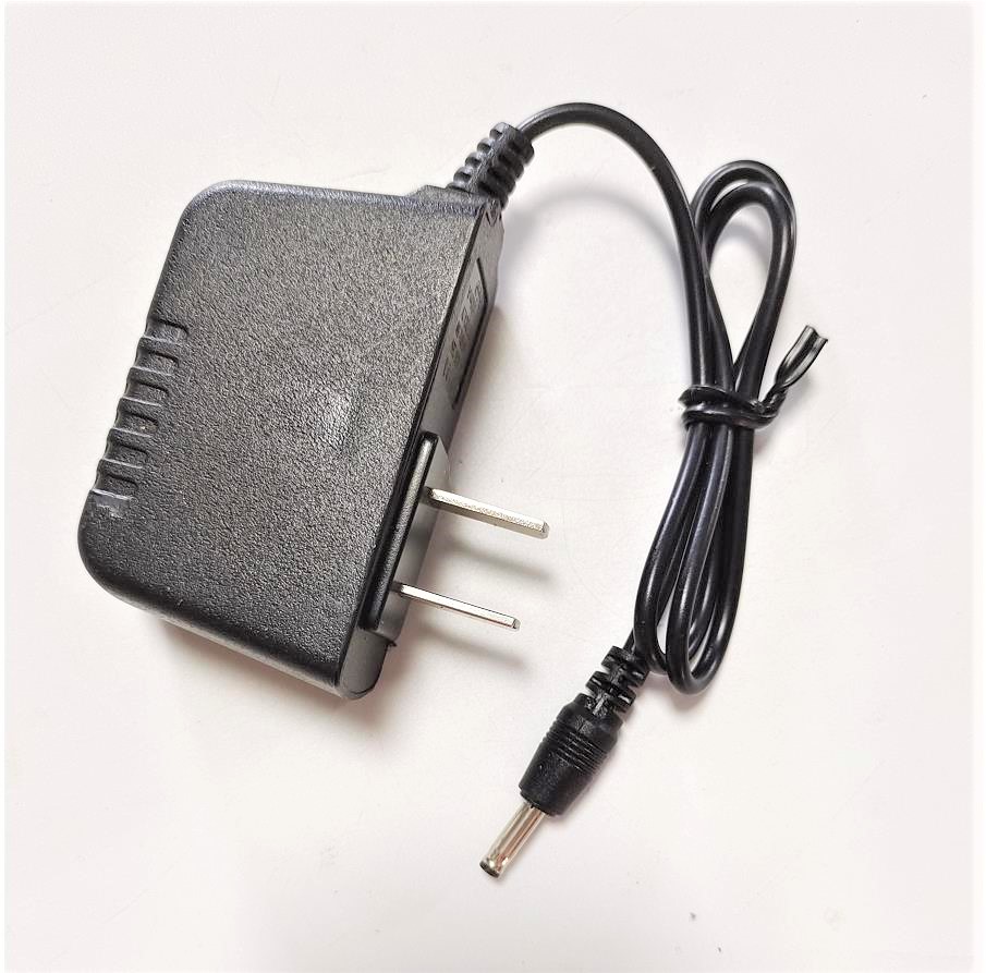 双雄探照灯双豹照明R835充电器