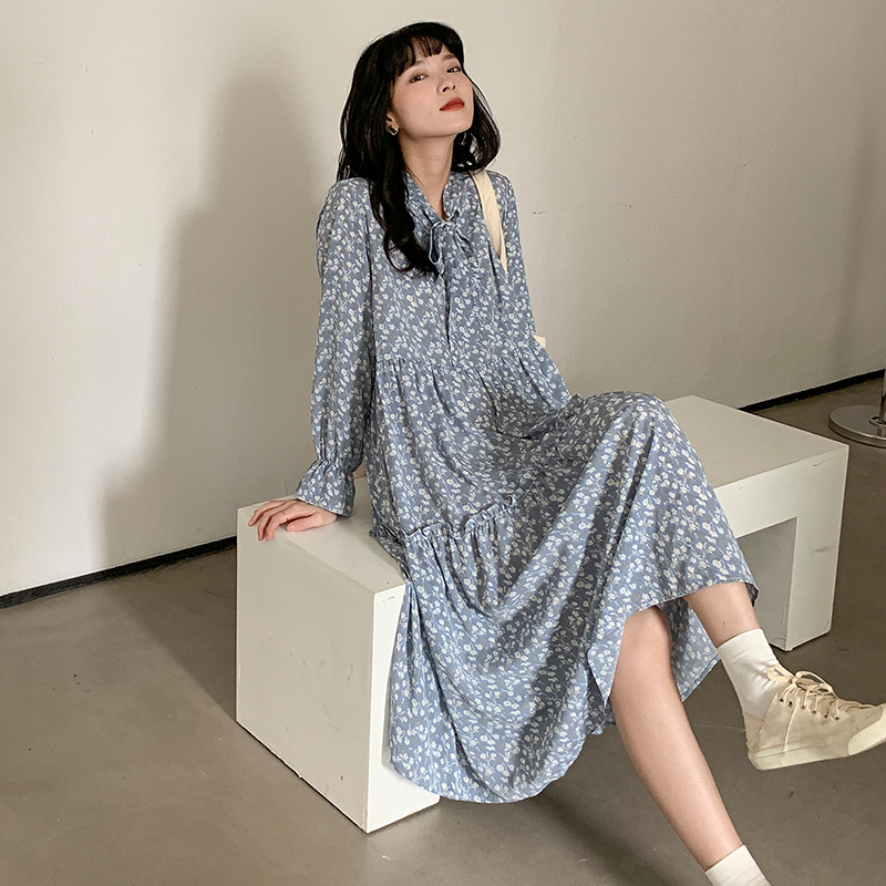 安小落初恋法式黑色长袖碎花裙初秋新款2020甜美蝴蝶结系带连衣裙
