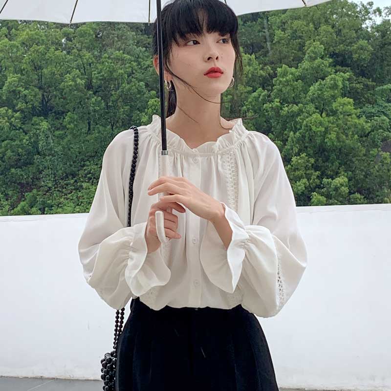 安小落 木耳领镂空喇叭袖衬衫女设计感小众宽松白色衬衣2020新款