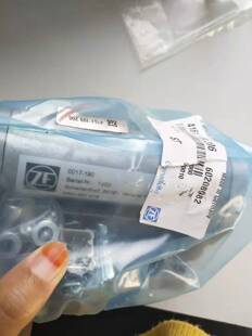ASM CLMD2-AJ3C8P01750传感器SCHUNK E46F3 16*25*50MM碳刷