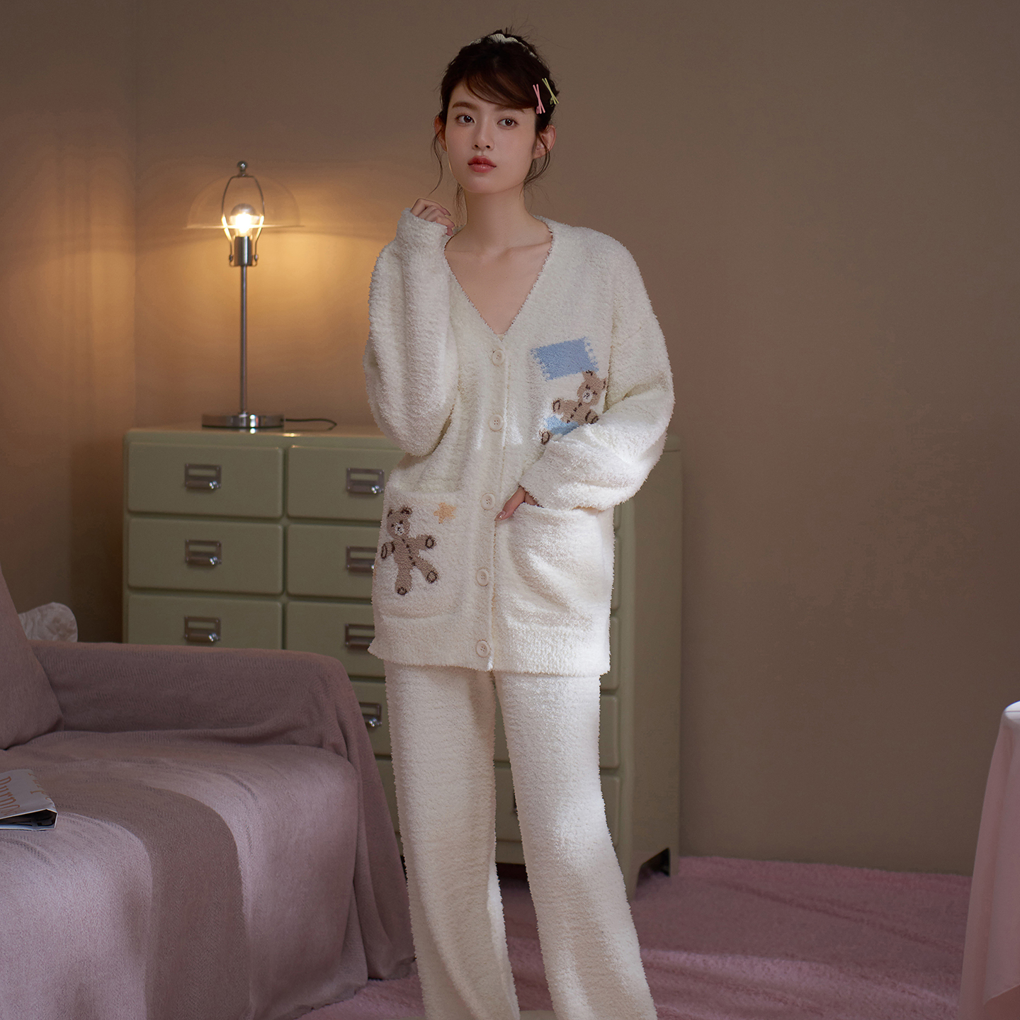 思莉太太奶fufu半边绒甜美家居服