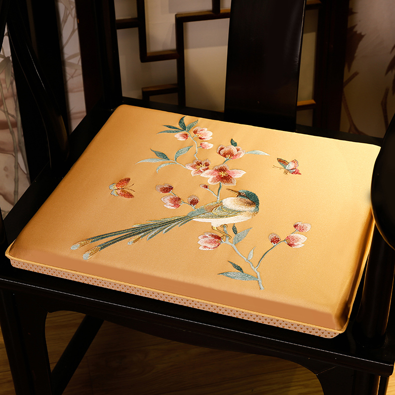 刺绣椅垫东方意境高精密绸缎