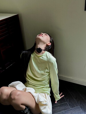 设计感褶皱长袖针织衫T恤