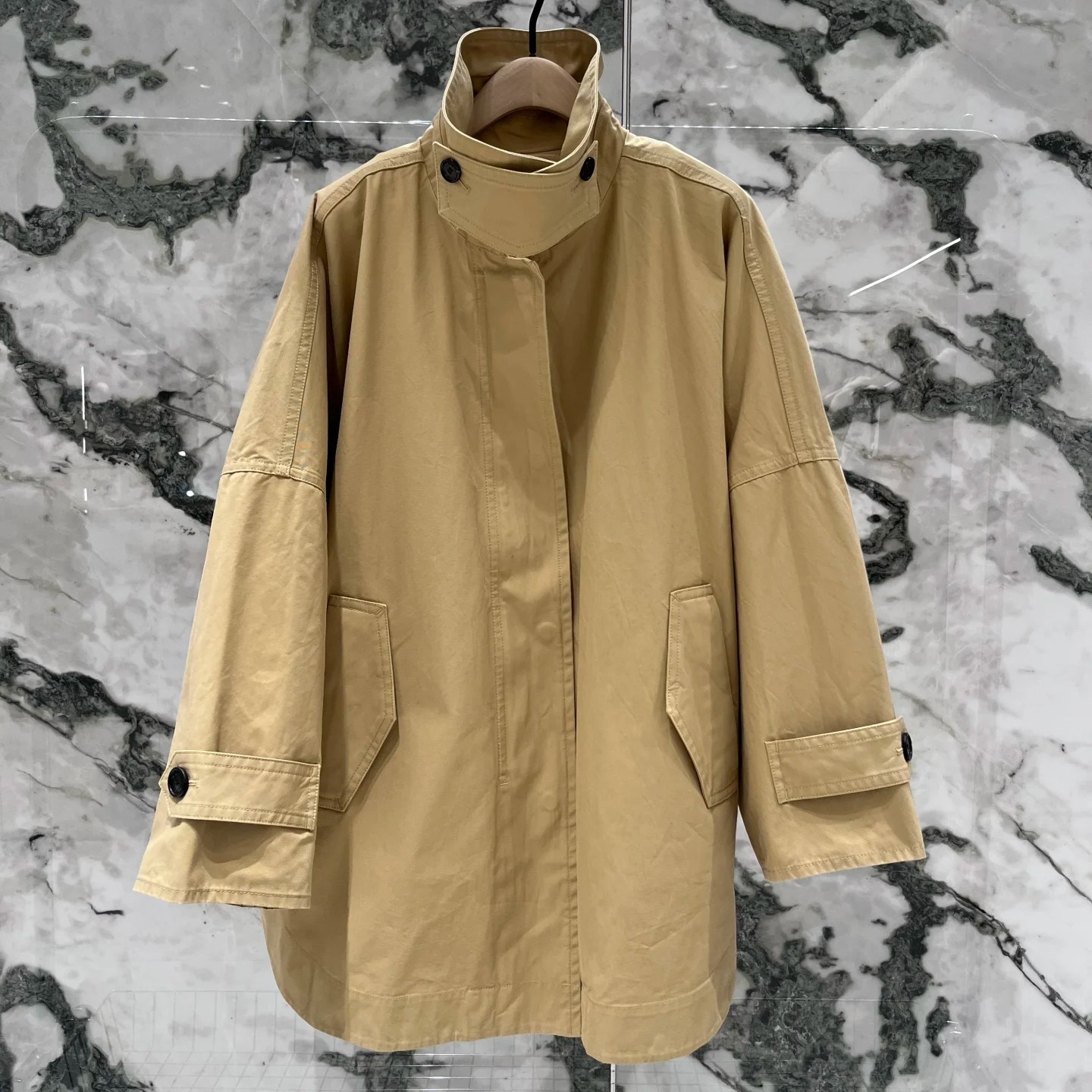 商场同款2026新春季立领廓形风衣女中长款宽松卡其色外套百搭气质,女装/女士精品,短外套,淘宝优惠券,粉丝福利购,淘宝优惠卷