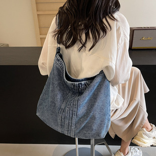 牛仔单肩包女时尚百搭帆布包学院风大容量上课包斜挎包休闲购物袋