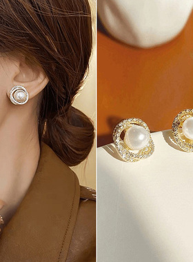 法式复古珍珠耳钉女2025新款潮高级感耳环女气质小众耳饰