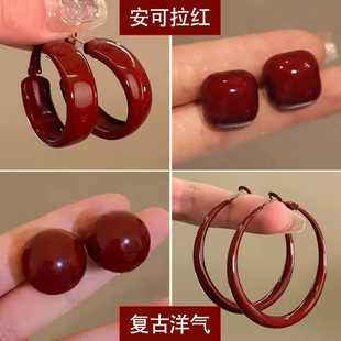 秋冬新款酒红色简约耳环高级感圈圈耳扣耳饰几何百搭气质耳钉爆款