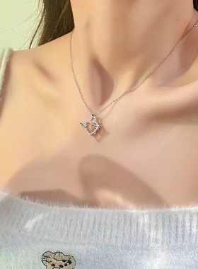 韩版爱心翅膀镂空灵动超闪项链