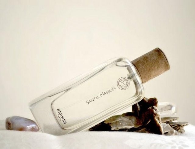 Hermes/°®ÂíÊË ÔÆÄϵ¤¹ð/°×ɫ̴Ïã/õ¹å»¨µÀŮʿÖÐÐÔµÏãË®100ml