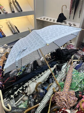 日单高端木制竹节小清新天蓝色棉布烧花洋伞复古太阳伞手动长柄伞