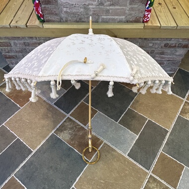 日系高颜值复古小清新白色棉布绣花蕾丝遮阳伞流苏挑花竹节手柄女