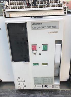 议价 AE3200-SS 断路器。
