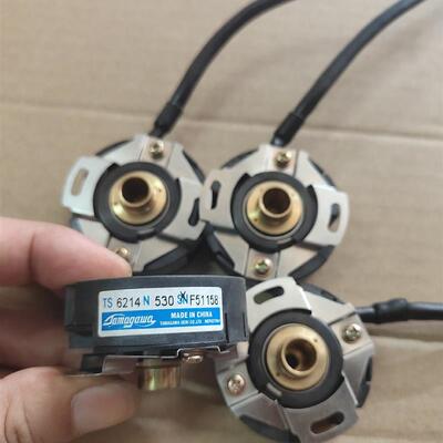 议价 TS6214N530多摩川编码器,成色很好  如图所示,功能