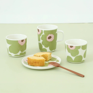 Marimekko Unikko日本限定2026年春绿花粉芯手握马克杯圆盘