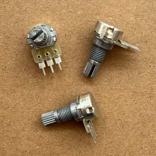 12型单联3脚电位器A5K A502 功放音量 旋转调节电位器 柄长15MM