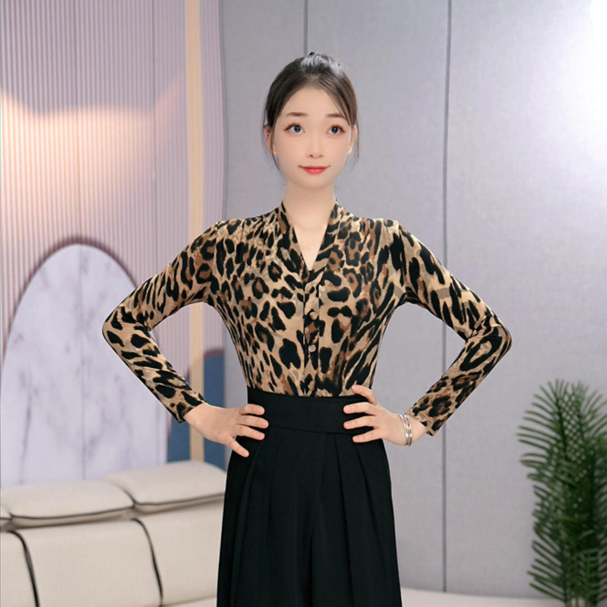 拉丁舞上衣女新款纽扣跳舞衣舞蹈服成人连体摩登舞国际练功服长袖