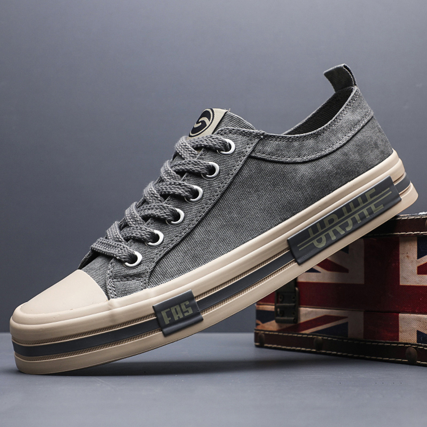 男鞋2026春季新款帆布鞋男款百搭休闲鞋透气低帮板鞋厚底男士潮鞋