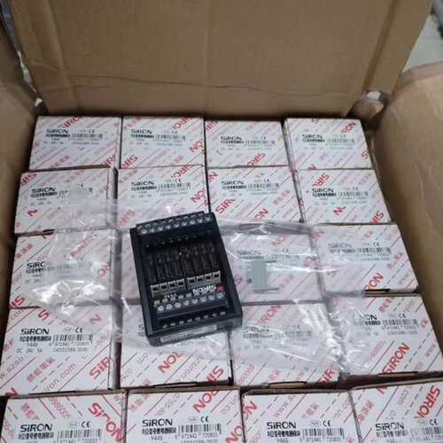 胜蓝8位继电器模块Y446，，实物图