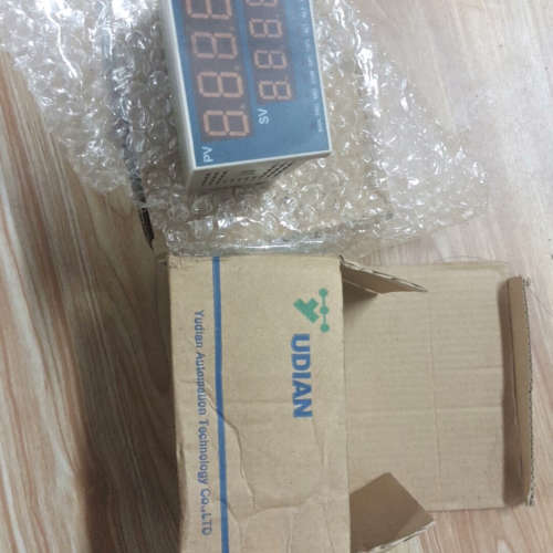 宇电数字表AI-501/2个，能接重量传感器，库存，，俩