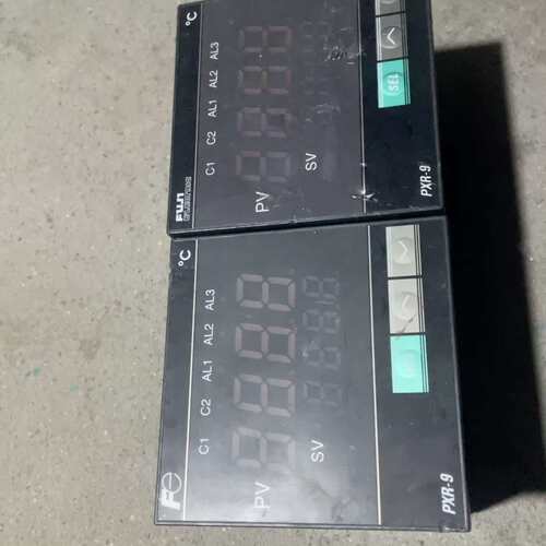 温控器PXR9TEY1-8W000-C/PXR9BEY1