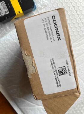 DMR-262Q-MAX康耐视读码器，全新包装有点破，图为实