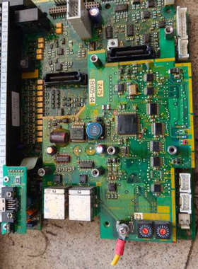 富士变频器主板 OPC-VG7-SX 型号 VG7S-403