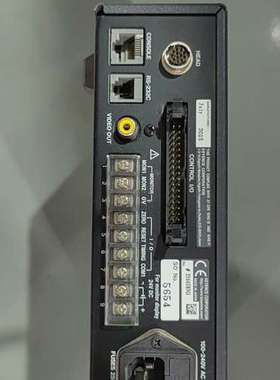 YEYENCE，激光工聚焦测量仪控制器，LT-9501