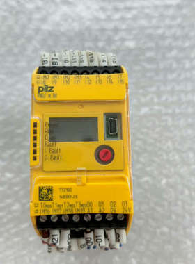 PNOZ m B0皮尔兹继电器772100，99新实物图拍摄