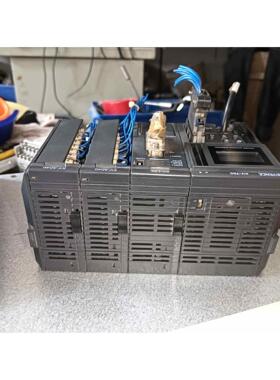 基恩士触摸屏和基恩士模块，VT3-V8和kv-700，kV-