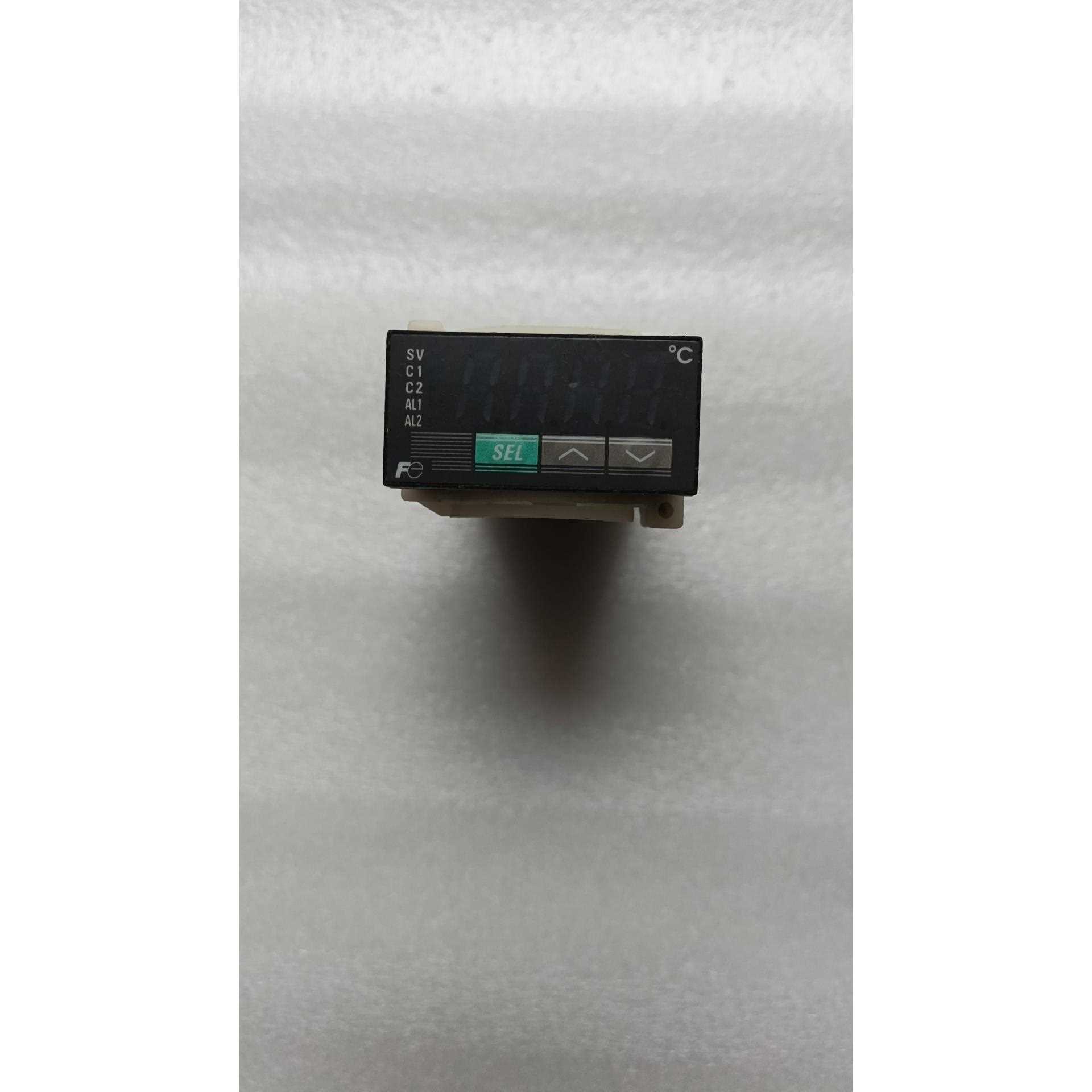 富士温控表 PXR3TEY1-1YR00富士温控表 PXR3