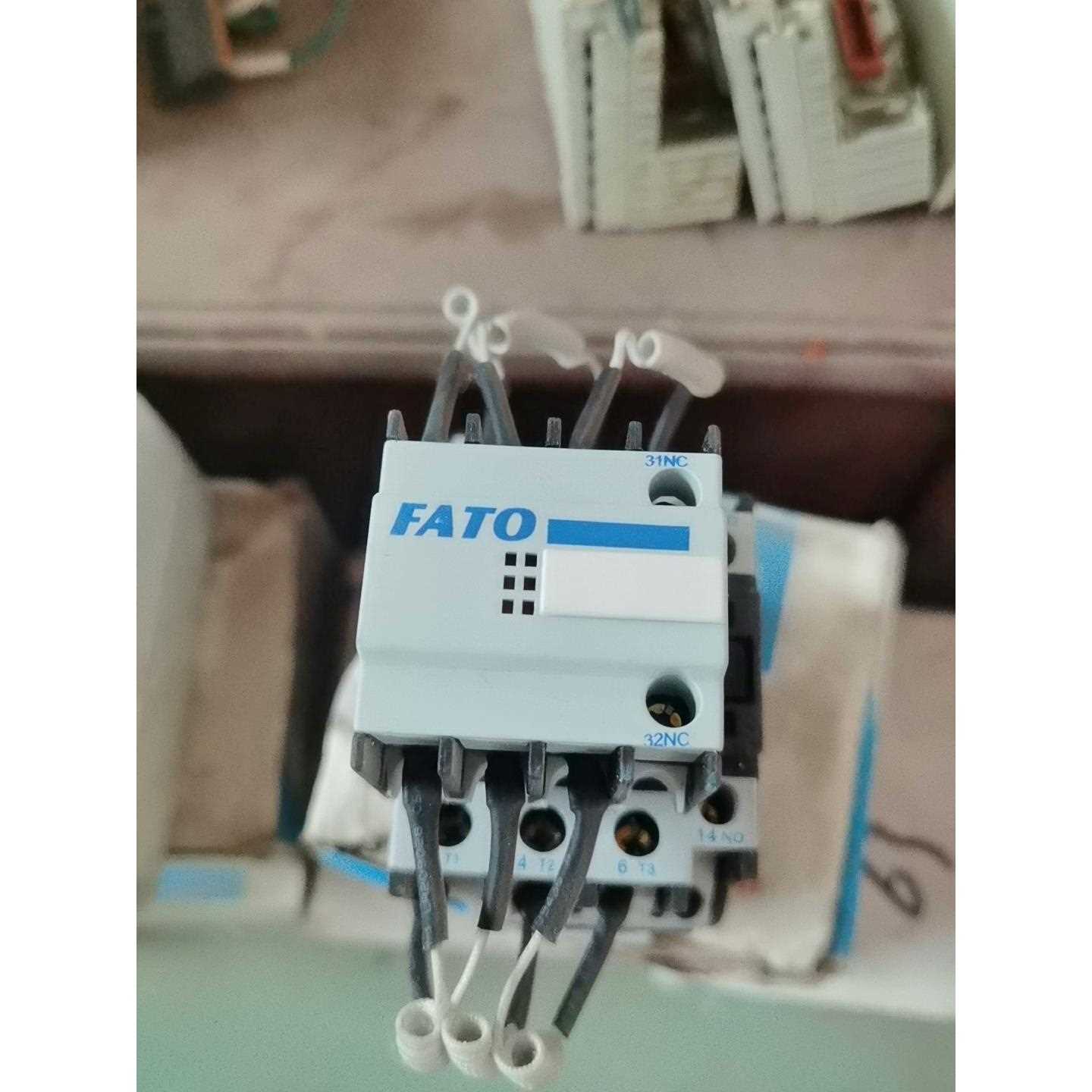 全新华通机电CFC19-43切换电容器接触器