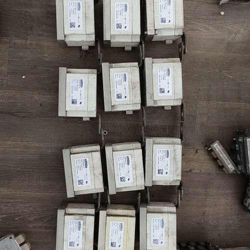 SKET740/22GH4，和SKKE1200/22H4，每