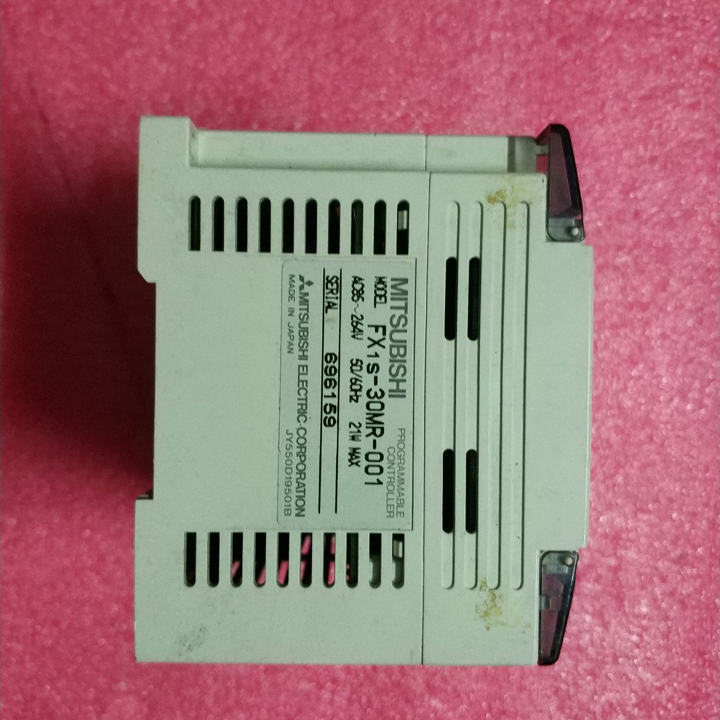 FX1S-30MR001三菱FX系列PLC模块，实物拍摄，成