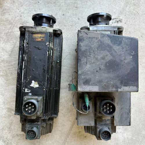 安川伺服电机USAIKM-60-ES16，6000W，600