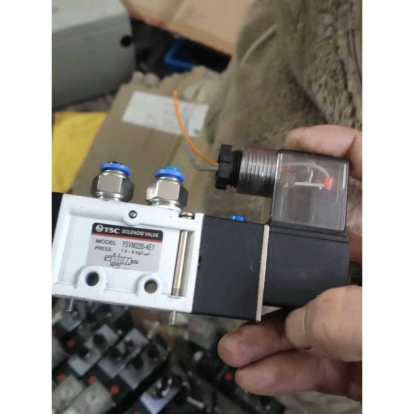 YSC电磁阀YSVM220-4E1 接线盒式24VDC