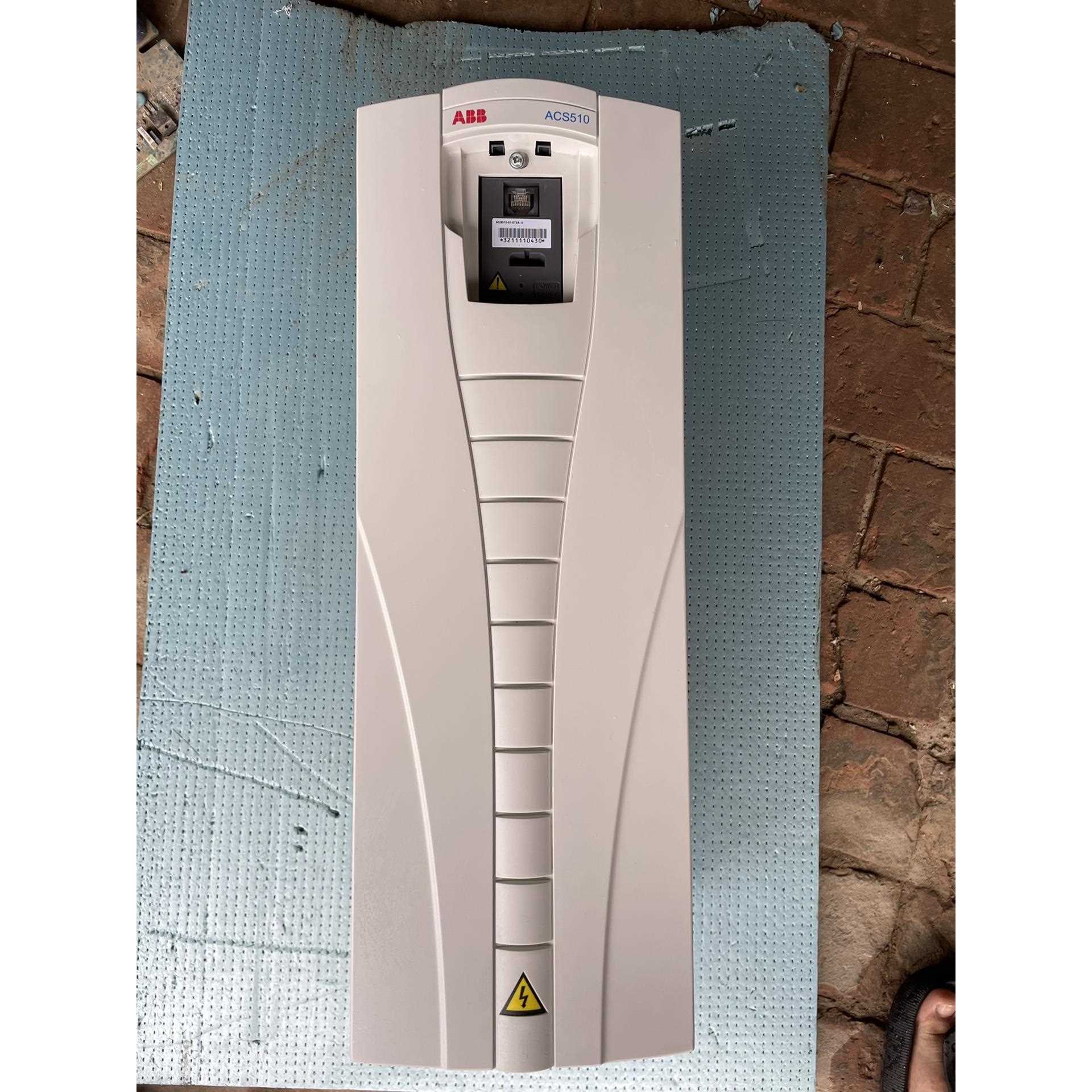 ABB变频器 ACS510-01-072A-4拆机ACS51