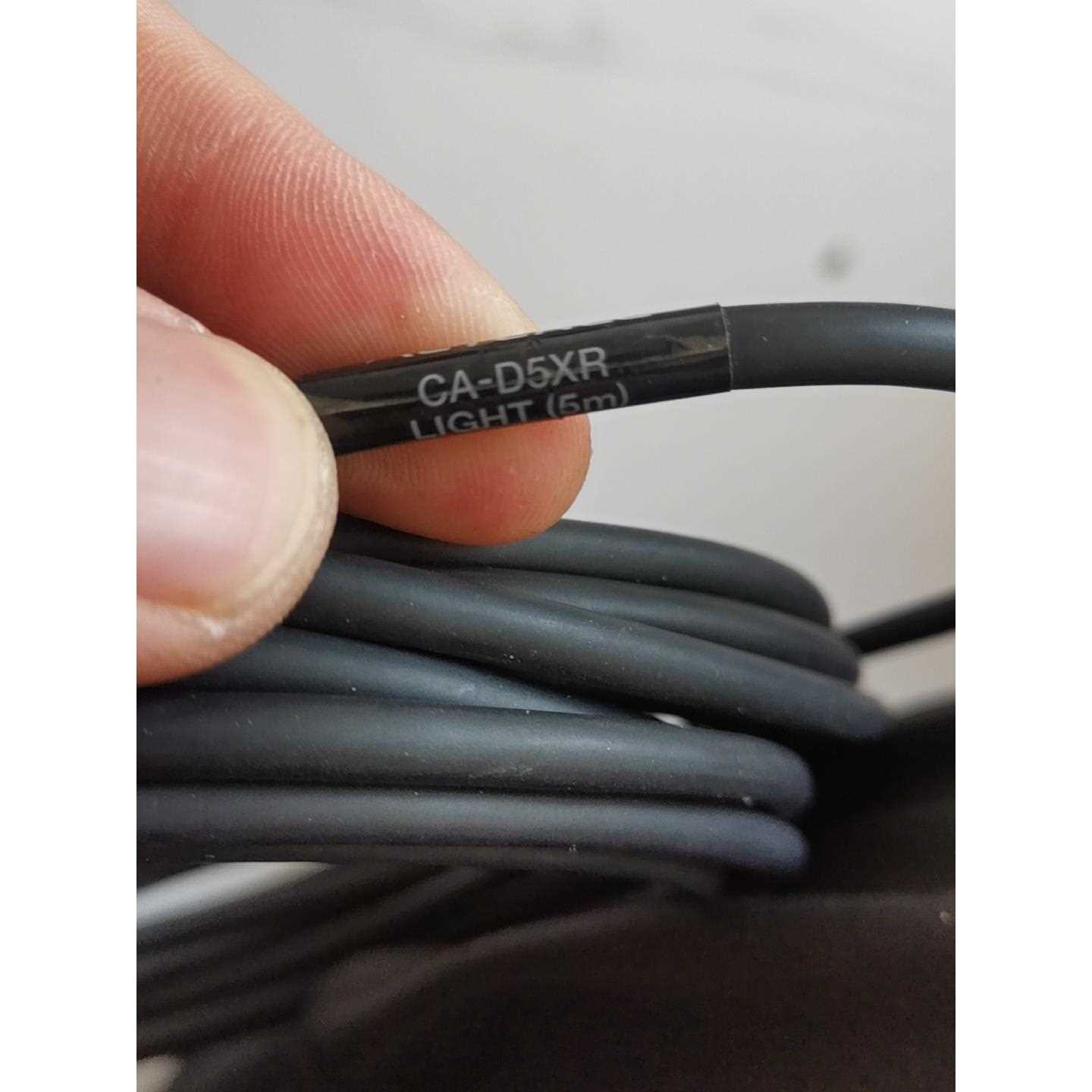 基恩士ca-d5xr 通讯线，光源连接线。功能包好。现货一根