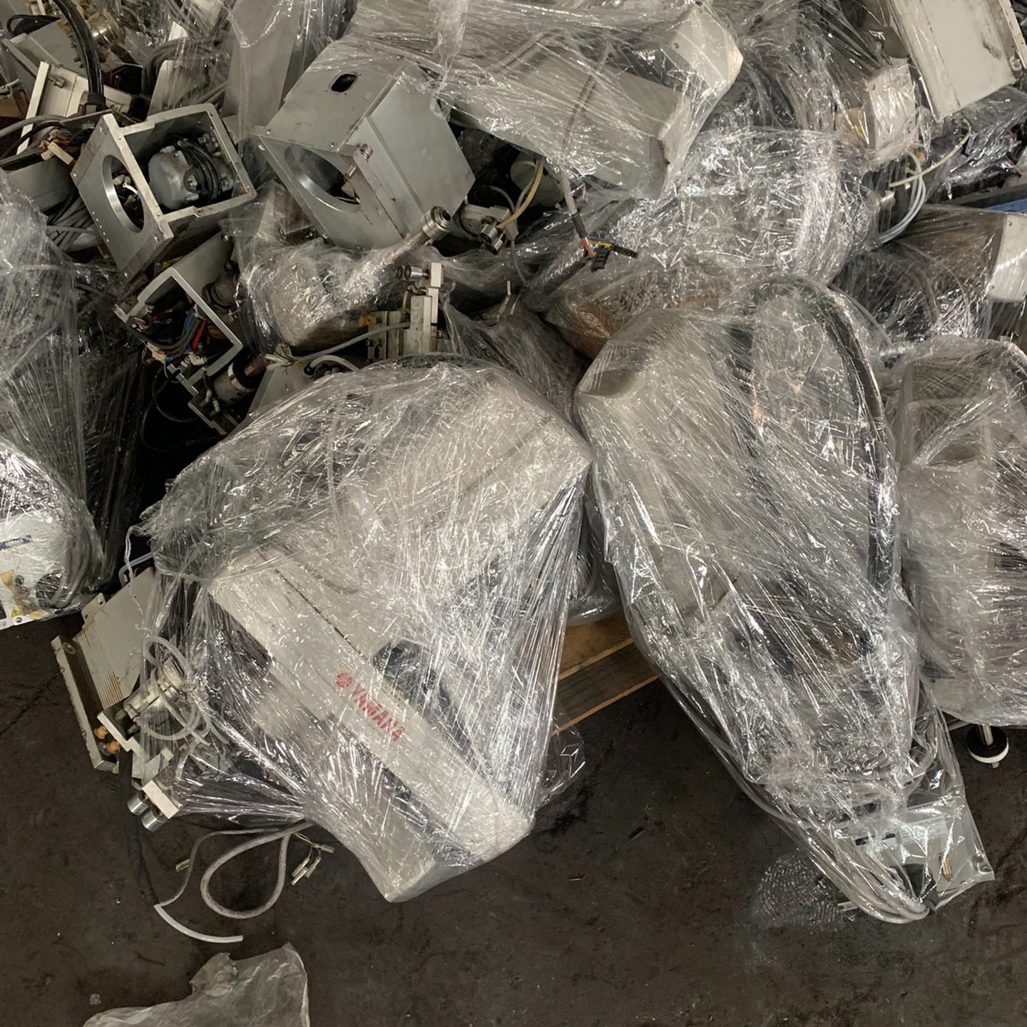 YK600XG机器人，RCX340控制柜